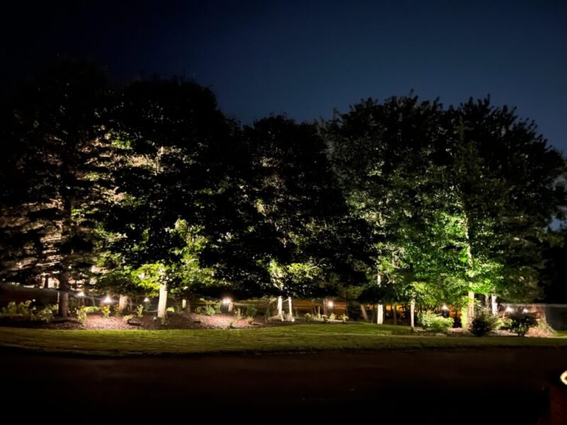 Landscape Lighting (3) Landscape Lighting (3)