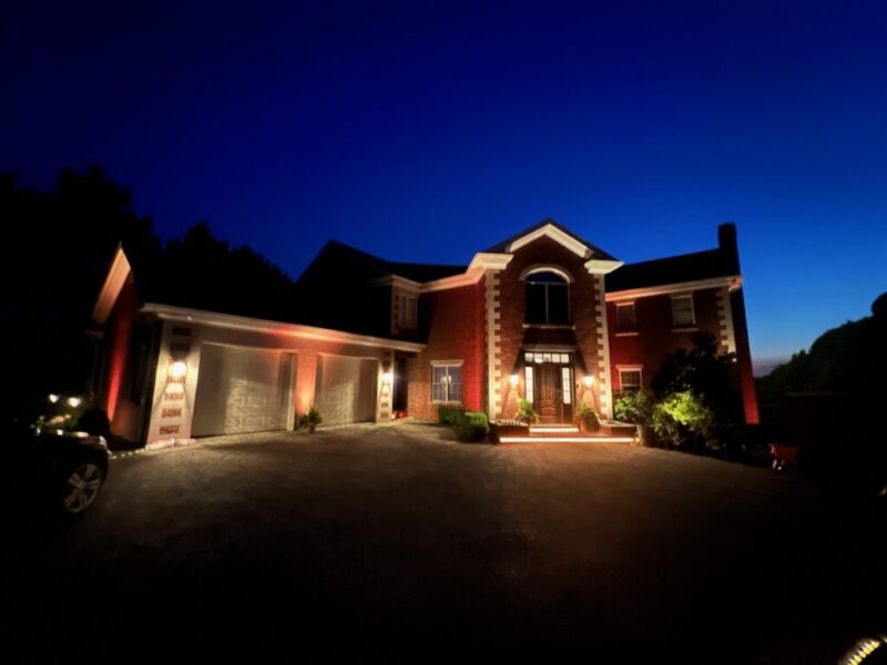 Landscape Lighting (8) Landscape Lighting (8)